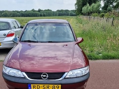 Opel Vectra - 2.0i-16V GL