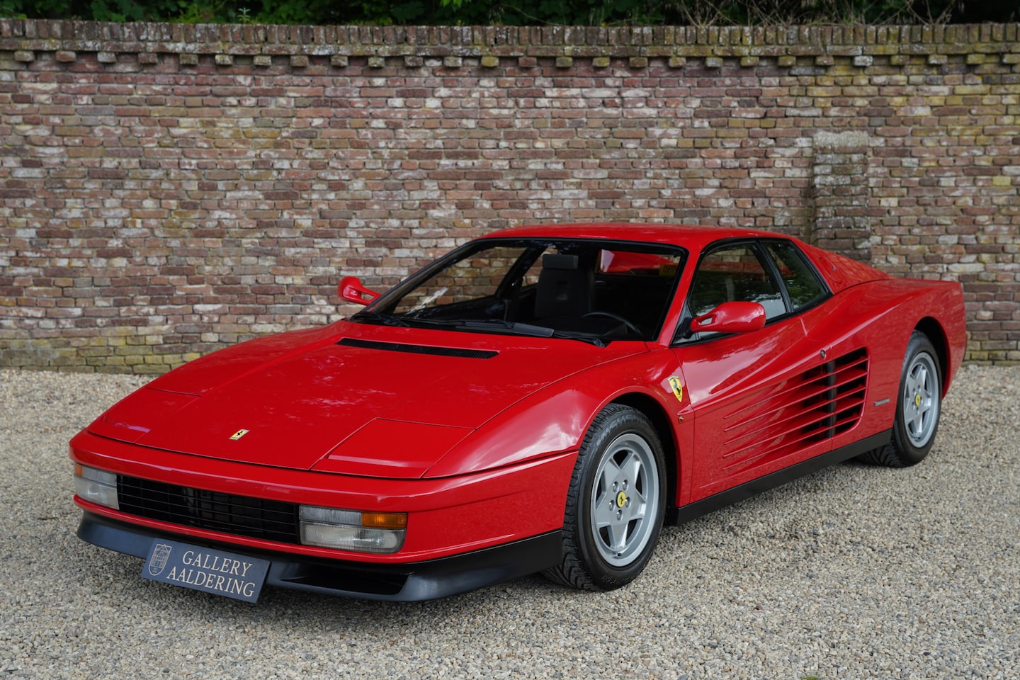 Ferrari Testarossa - Recent full service, Extremely well preserved "Second series", First registered in Italy o - AutoWereld.nl