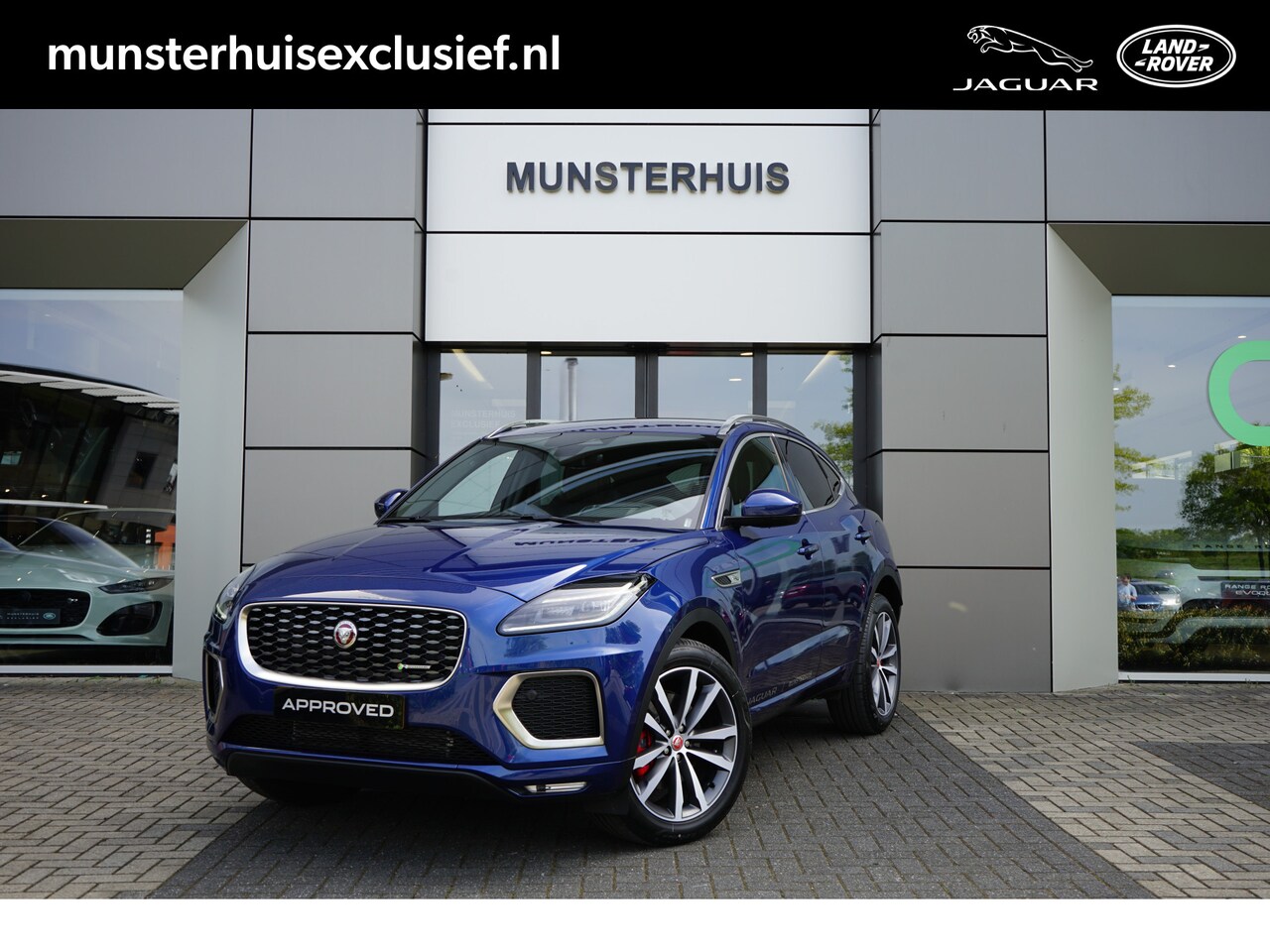 Jaguar E-Pace - 1.5 P300e AWD R-Dynamic HSE - Head-up Display - Camera - Stoelverwarming - - AutoWereld.nl