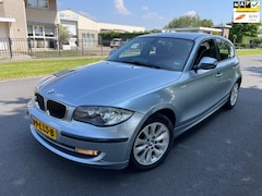 BMW 1-serie - 116i Business Line CLIMA/NAVI/NAP/APK