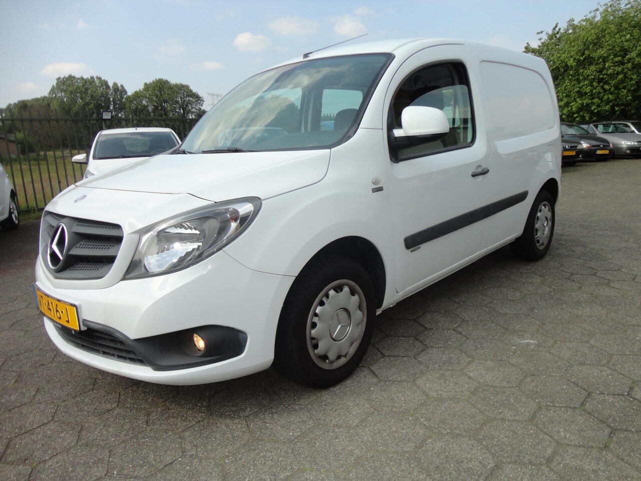 Mercedes-Benz Citan - 111 CDI BlueEFFICIENCY AIRCO/BT/PDC/TREKHAAK - AutoWereld.nl