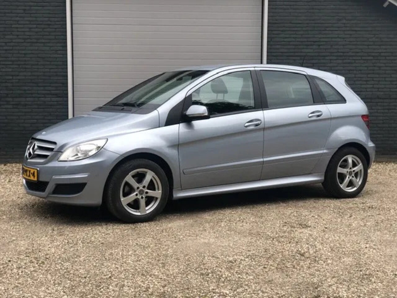 Mercedes-Benz B-klasse - 160 Automaat - AutoWereld.nl