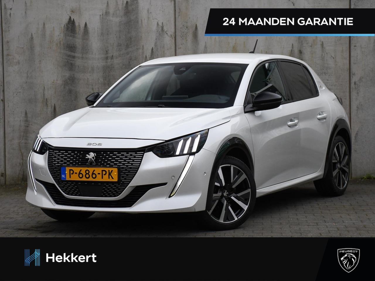 Peugeot 208 - GT 1.2 PureTech 100pk PDC + CAM. | CRUISE.C | 17''LM | DAB | DODE HOEK | NAVI | APPLE-CARP - AutoWereld.nl