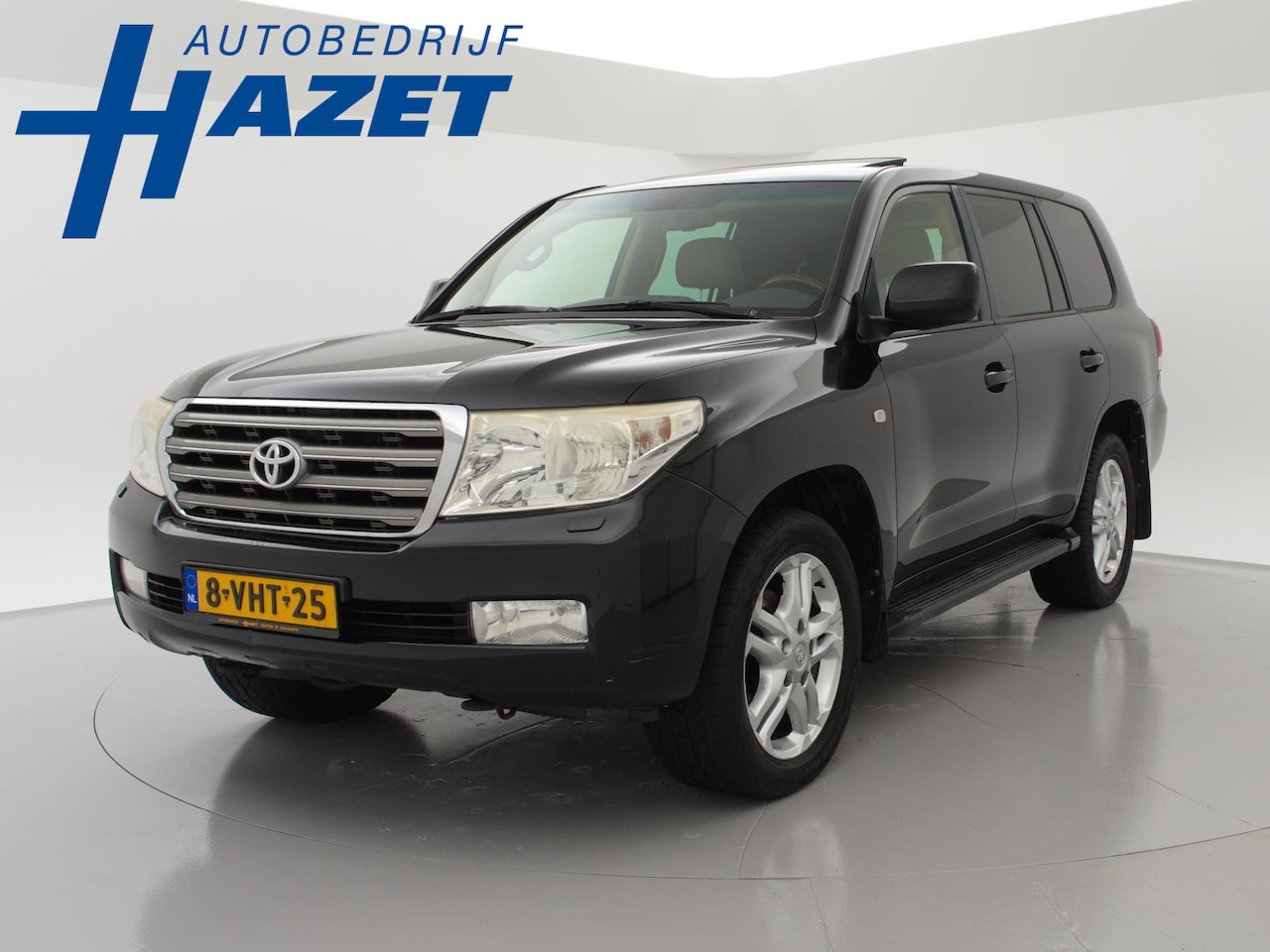 Toyota Land Cruiser V8 - 4.5 V8 D-4D 285 PK AUT.*MOTOR KAPOT/ENGINE BROKEN* + SCHUIFDAK / LEDER - AutoWereld.nl