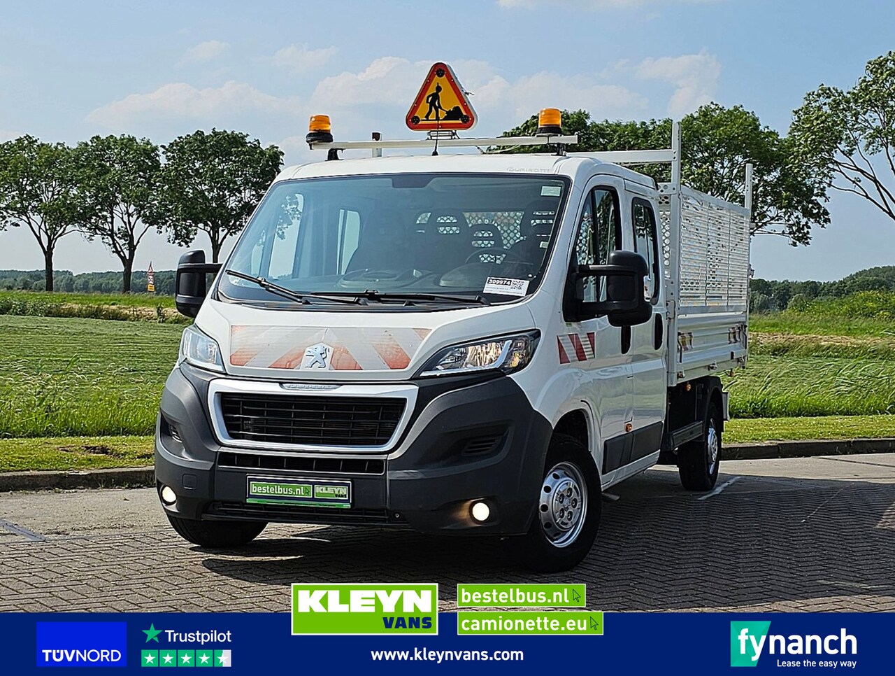 Peugeot Boxer - 2.0 bluehdi 130 dc - AutoWereld.nl