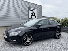 Seat Leon SC - 1.2 TSI Style Navi|LED|Cruis|PDC|Media Zwart