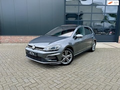 Volkswagen Golf - 1.5 TSI Highline R-Line 150pk Pano/Virtual/Keyless/Navi