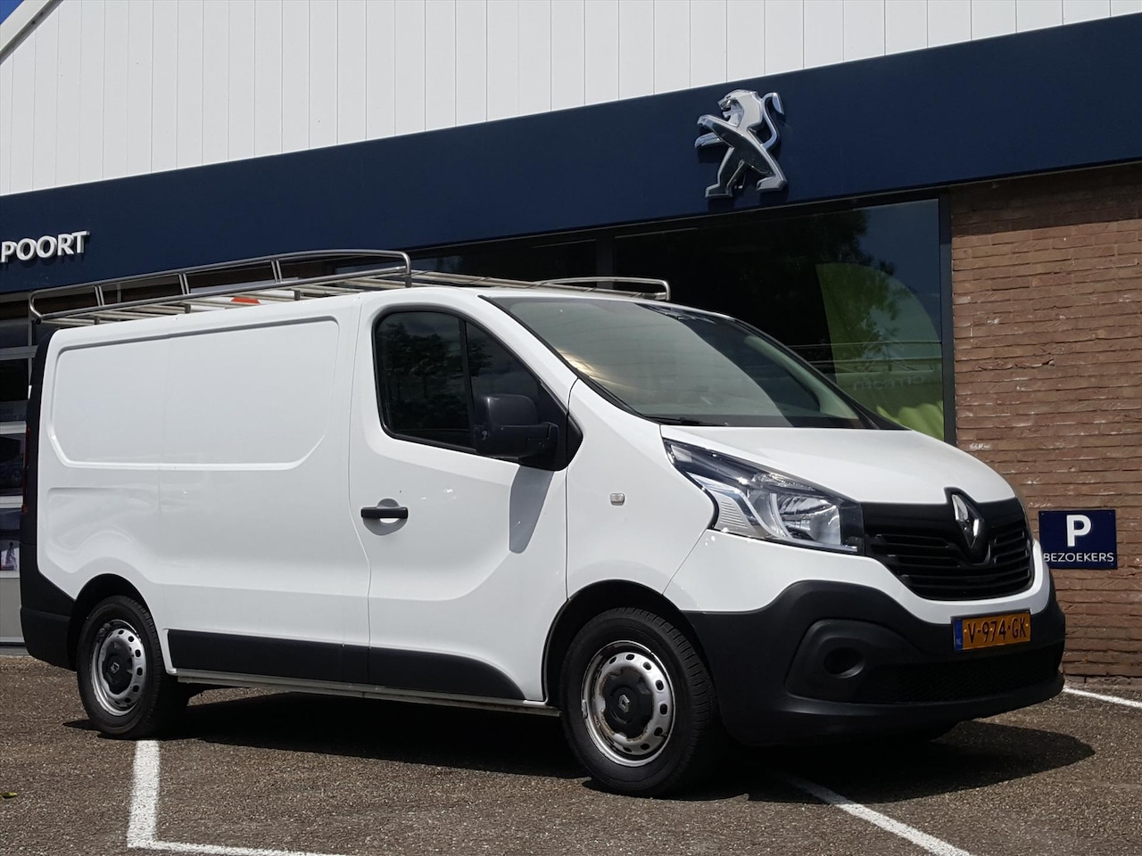 Renault Trafic - GB 1.6 dCi 120pk L1H1 T27 Comfort 3 zitplaatsen | Trekhaak | Imperiaal | AIRCO | Cruise co - AutoWereld.nl