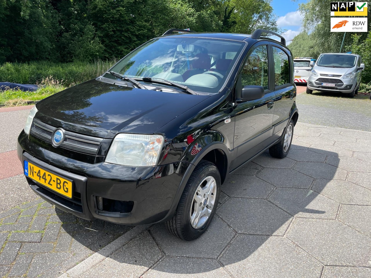 Fiat Panda - 1.2 Professional 4x4 + AIRCO!! - AutoWereld.nl