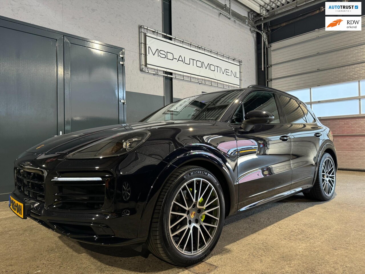 Porsche Cayenne - 3.0 E-Hybrid|Pano|NL-Auto|1e eig|Adapt.Cruise| - AutoWereld.nl