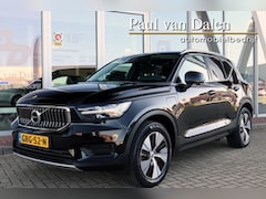 Volvo XC40 - T4 211PK RECHARGE MOMENTUM Navi Carplay | Trekhaak | Adapt.Cruise | Keyless | Electr. Klep