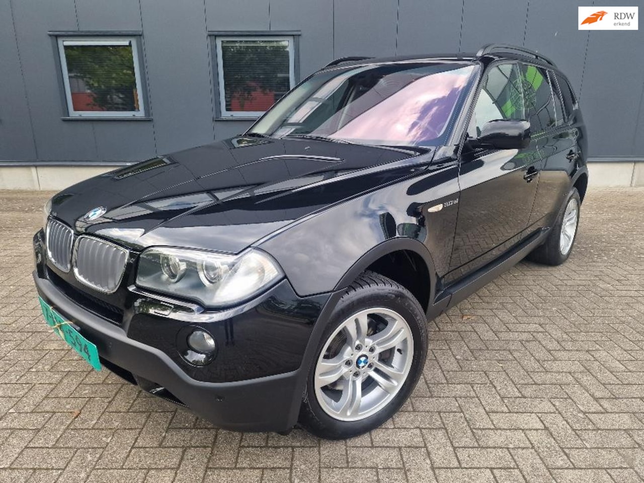 BMW X3 - 3.0si Executive 3.0si Executive, netto € 13.750, Leder, Panorama, Trekhaak, bijtel vriendelijk! - AutoWereld.nl