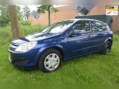 Opel Astra - 1.6 Essentia automaat*airco*cruise*157dkm