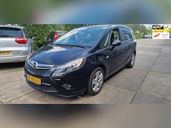 Opel Zafira Tourer - 1.6 CDTI Design Edition geluid bij de motor