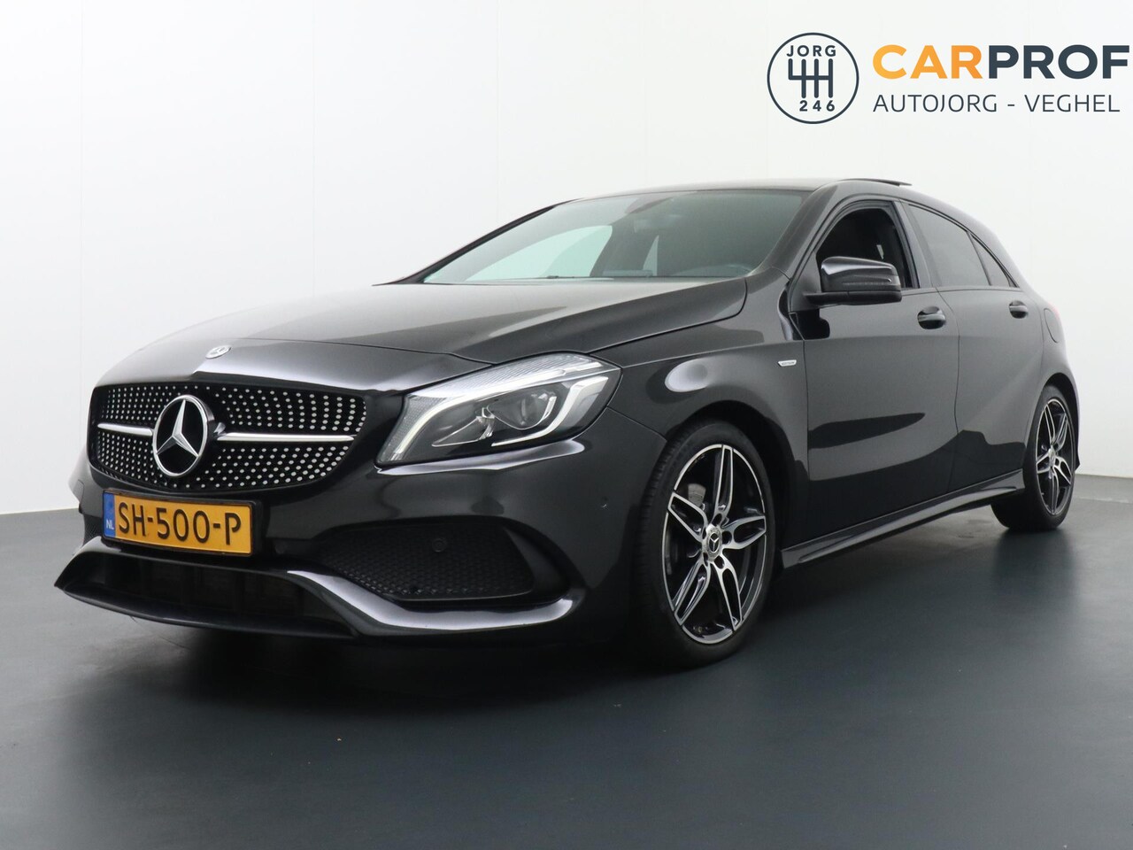 Mercedes-Benz A-klasse - 200 Motorsport Edition AMG Styling Panoramadak Camera - AutoWereld.nl