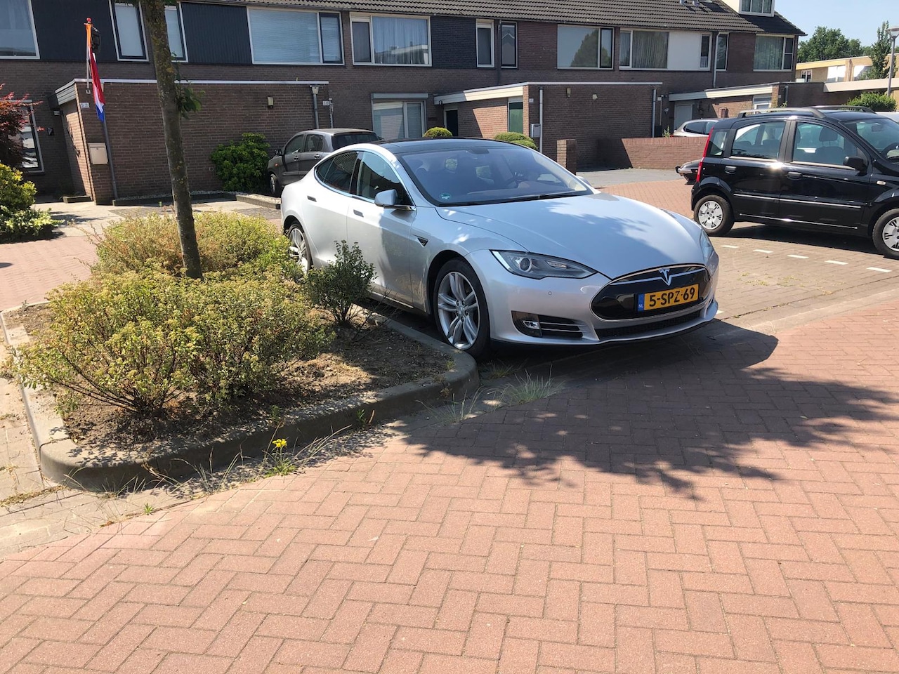 Tesla Model S - Signature Performance nieuwe accu met 4 jaar garantie - AutoWereld.nl