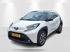 Toyota Aygo X - 1.0 VVT-i S-CVT Pulse Bi-Tone Automaat | Cruise Control | Airco | Licht Metalen Velgen