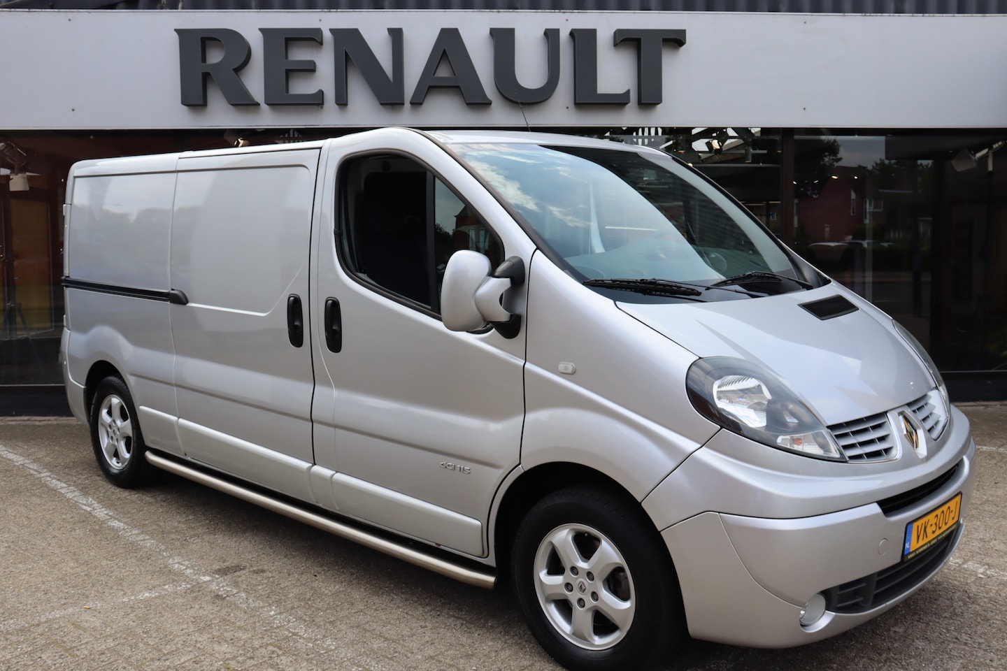 Renault Trafic - L2H1 2.0 dCi 115pk - AutoWereld.nl