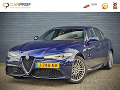 Alfa Romeo Giulia - 2.0T SUPER / VELOCE INT. EXT. / ZWARTE HEMEL / BTW AUTO