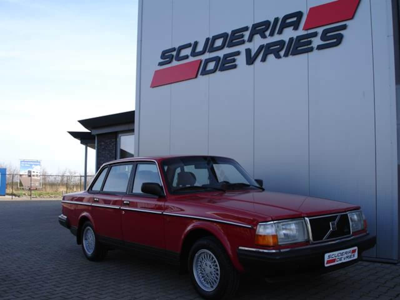 Volvo 240 - GL Classic - AutoWereld.nl