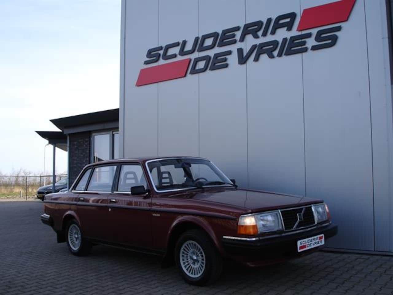 Volvo 244 - DL - AutoWereld.nl