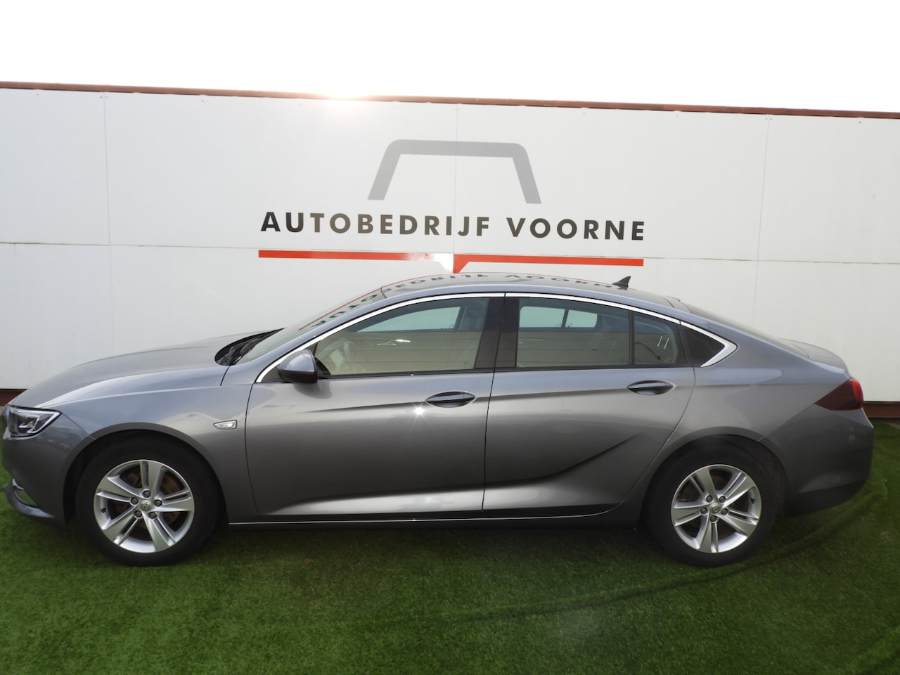 Opel Insignia Grand Sport - 1.5 Turbo 140pk Start/Stop Busin - AutoWereld.nl