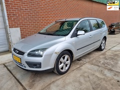 Ford Focus Wagon - 1.6-16V Futura Airco Bj:2005 NAP