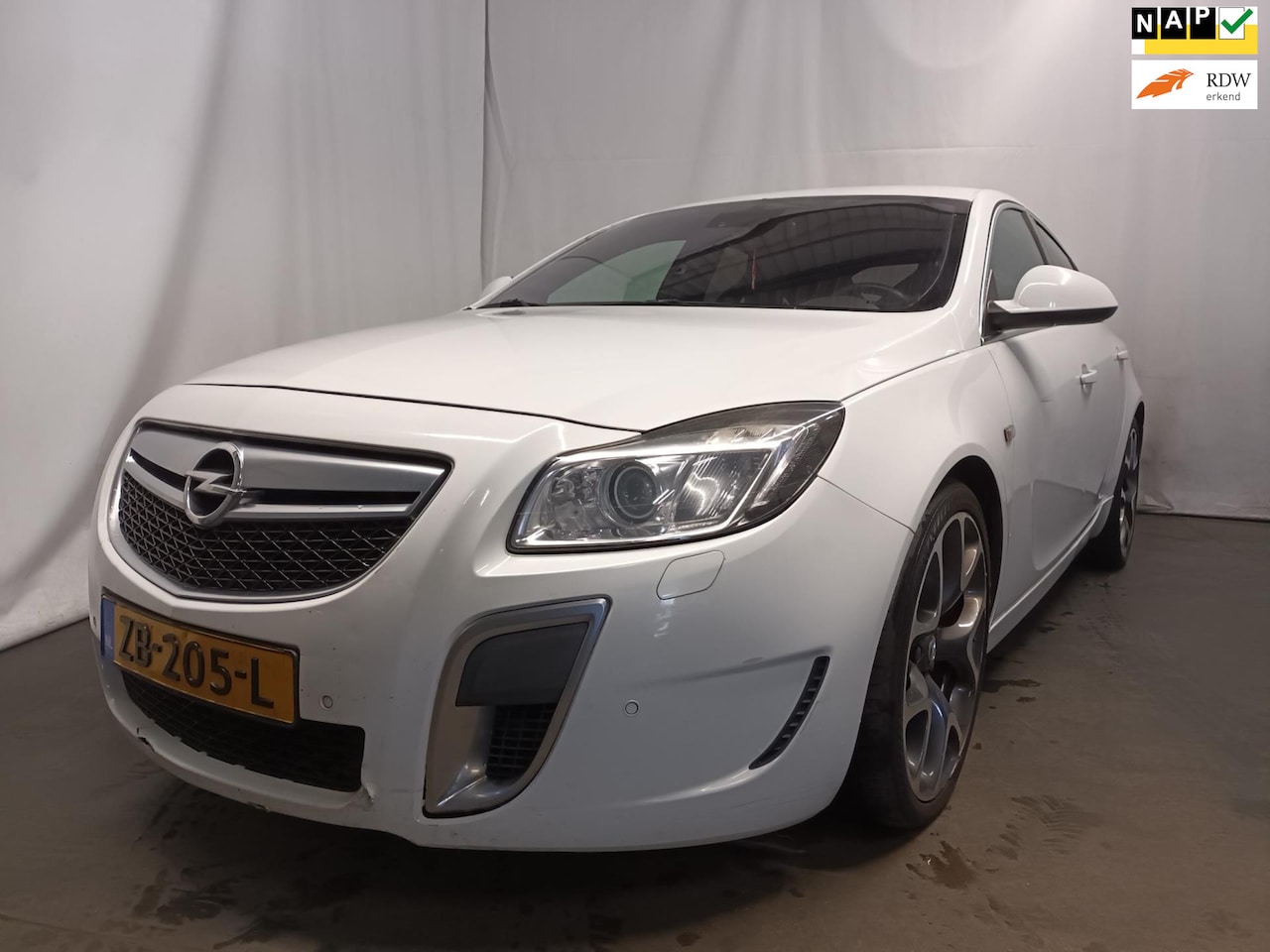 Opel Insignia - 2.8 T OPC 4x4 - Motormanagement Brandt - Schade - AutoWereld.nl