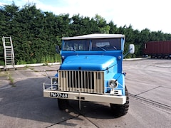 Borgward Isabella - B2000 Büssing