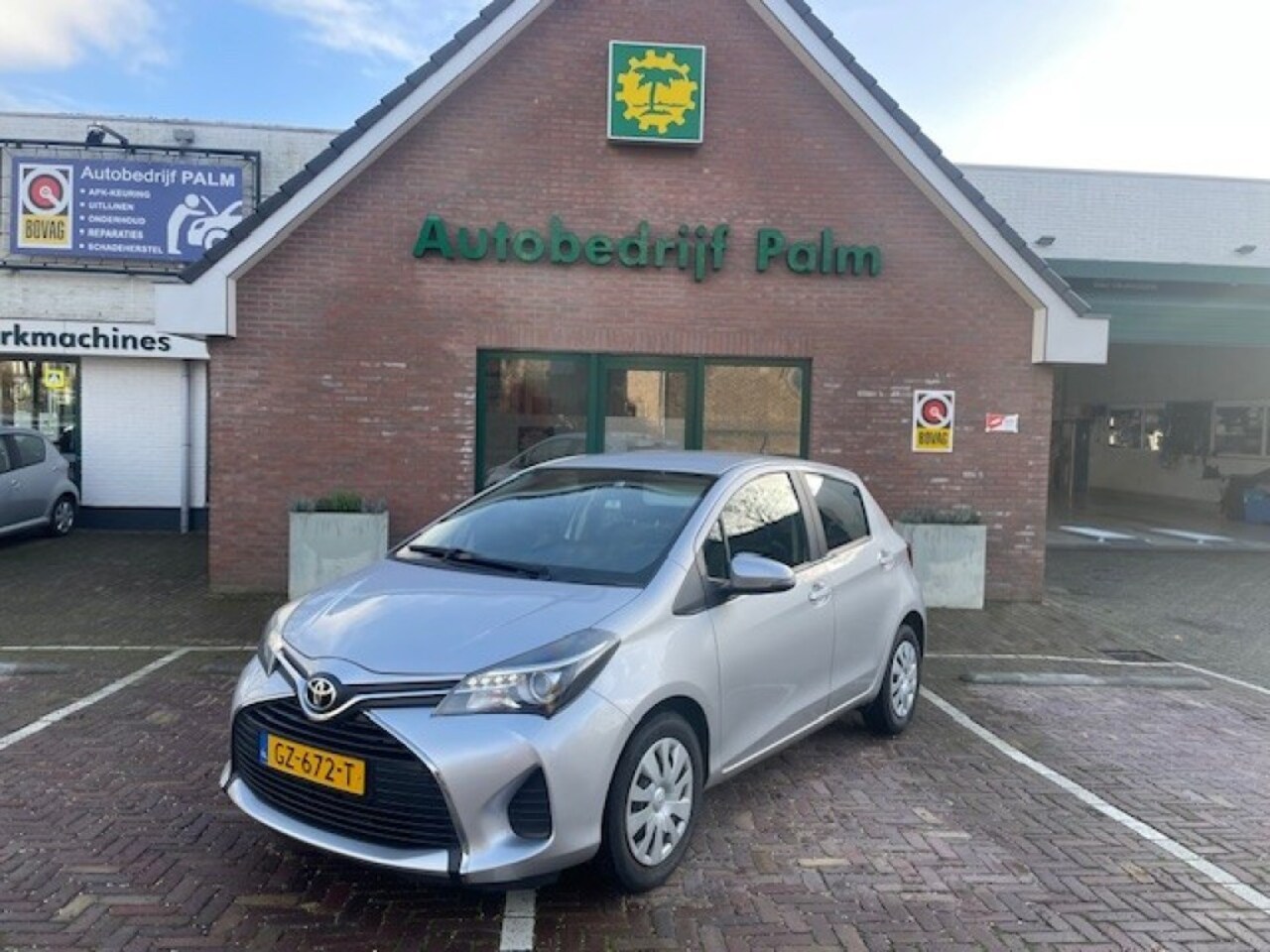 Toyota Yaris - 1.3 VVT-i Aspiration 1.3 VVT-i Aspiration - AutoWereld.nl