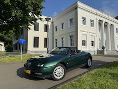 Alfa Romeo Spider - LIEFHEBBERS OPGELET 2.0-16V € 3.400, =