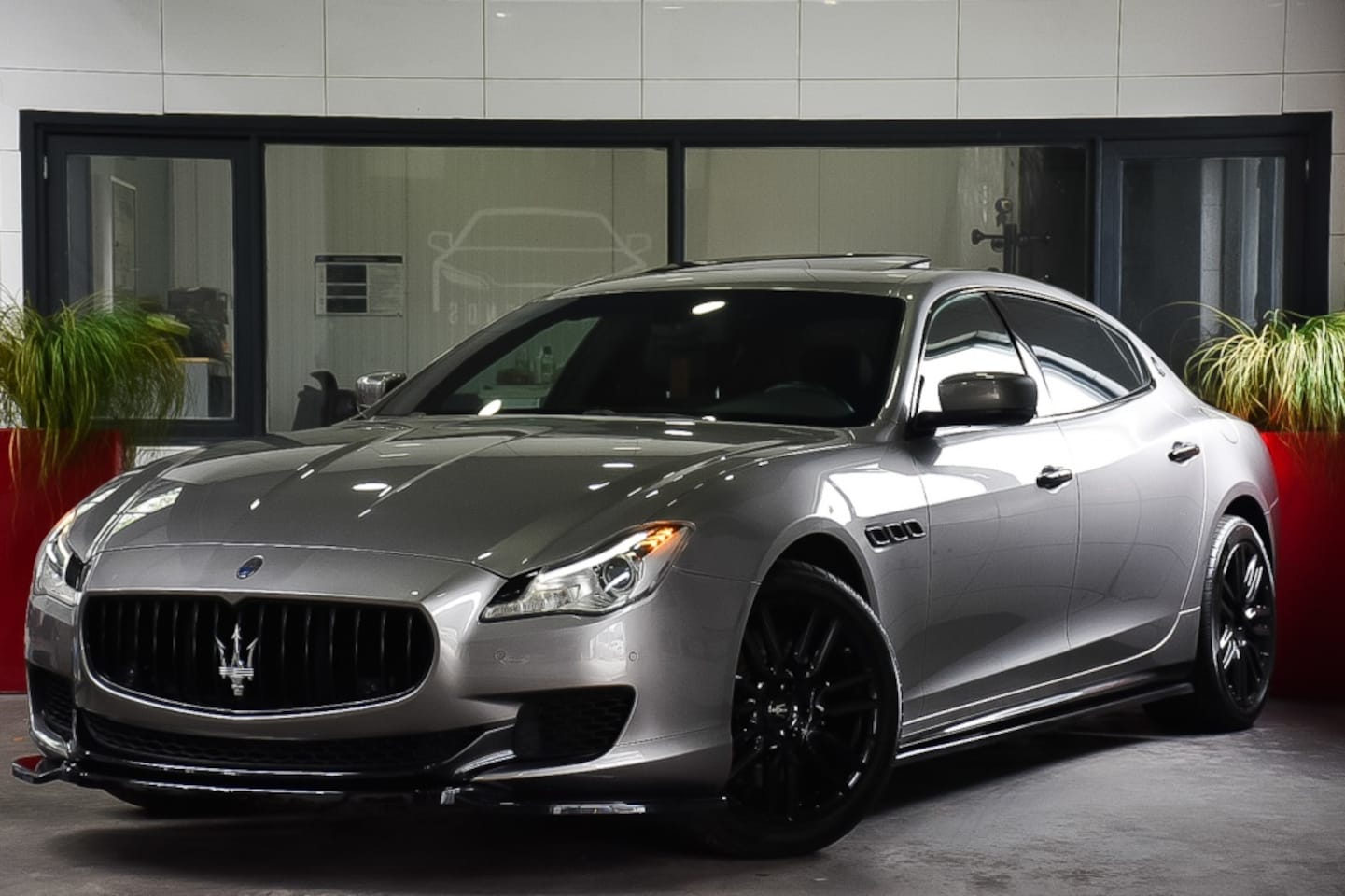 Maserati Quattroporte - SQ4 | 411PK | PANO | MAXTON | LED | 4x4 - AutoWereld.nl