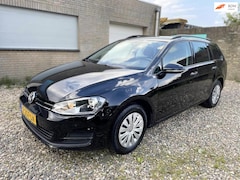 Volkswagen Golf - 1.2 TSI Business Edition Connected