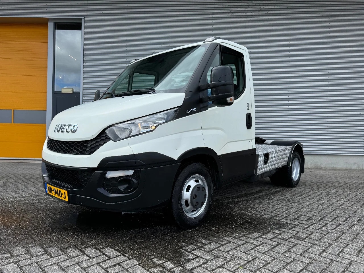 Iveco Daily - 40 40C17 Hand BE Trekker 9,5 Ton - AutoWereld.nl