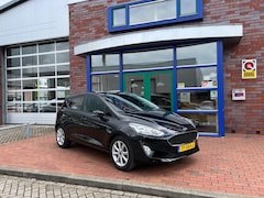 Ford Fiesta - 1.1 Trend Full map navigatie velgen, sensoren enz