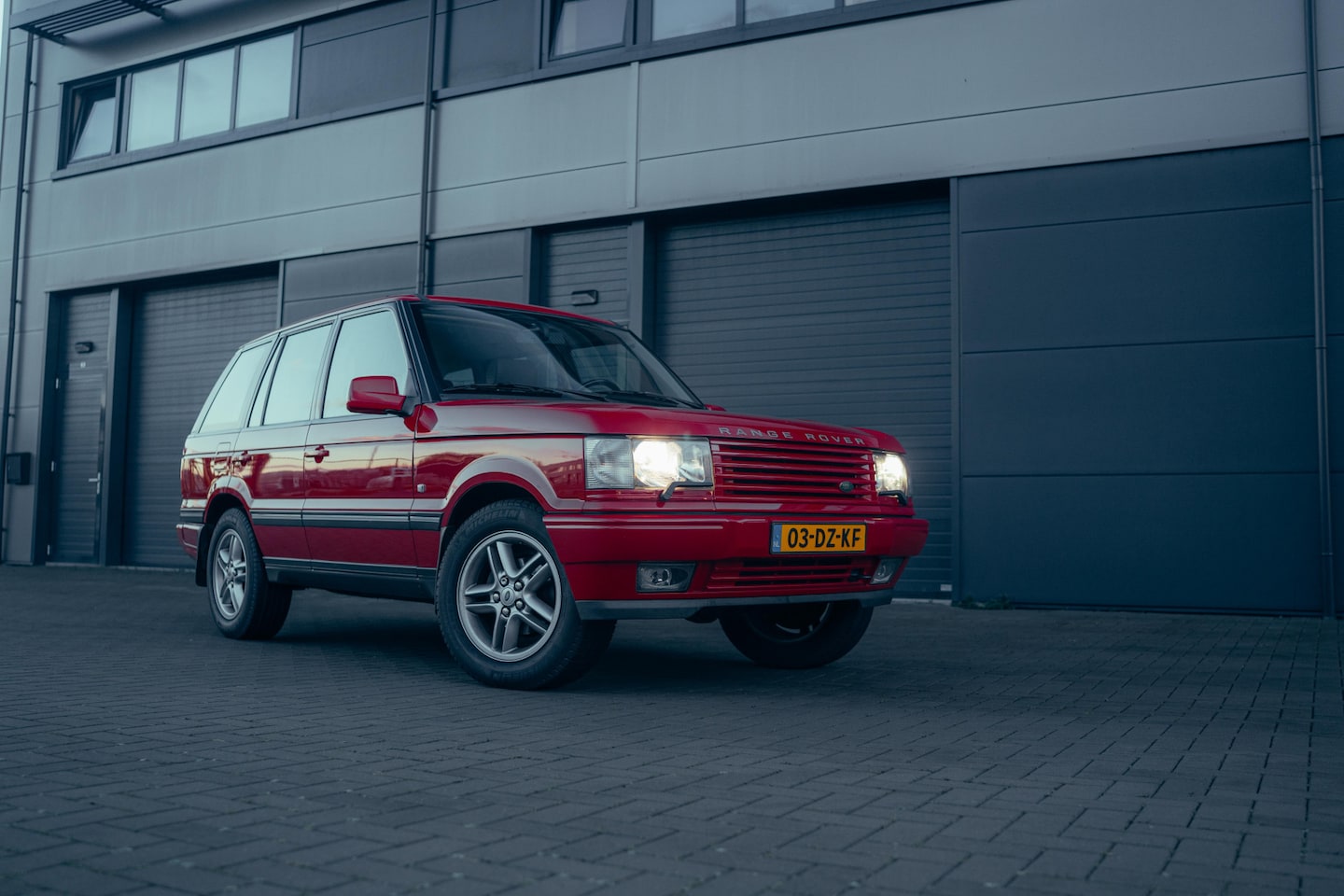 Land Rover Range Rover - 4.6 HSE P38 Slechts 143.000 KM / Prachtige conditie - AutoWereld.nl