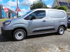 Toyota ProAce City - 1.5 D-4D Navigator|NAVI | VIRTUEEL | TREKHAAK | nieuw