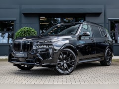 BMW X7 - M60i xDrive 7P 530pk, Individual, Panorama