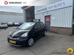 Toyota Aygo - 1.0 VVT-i Now