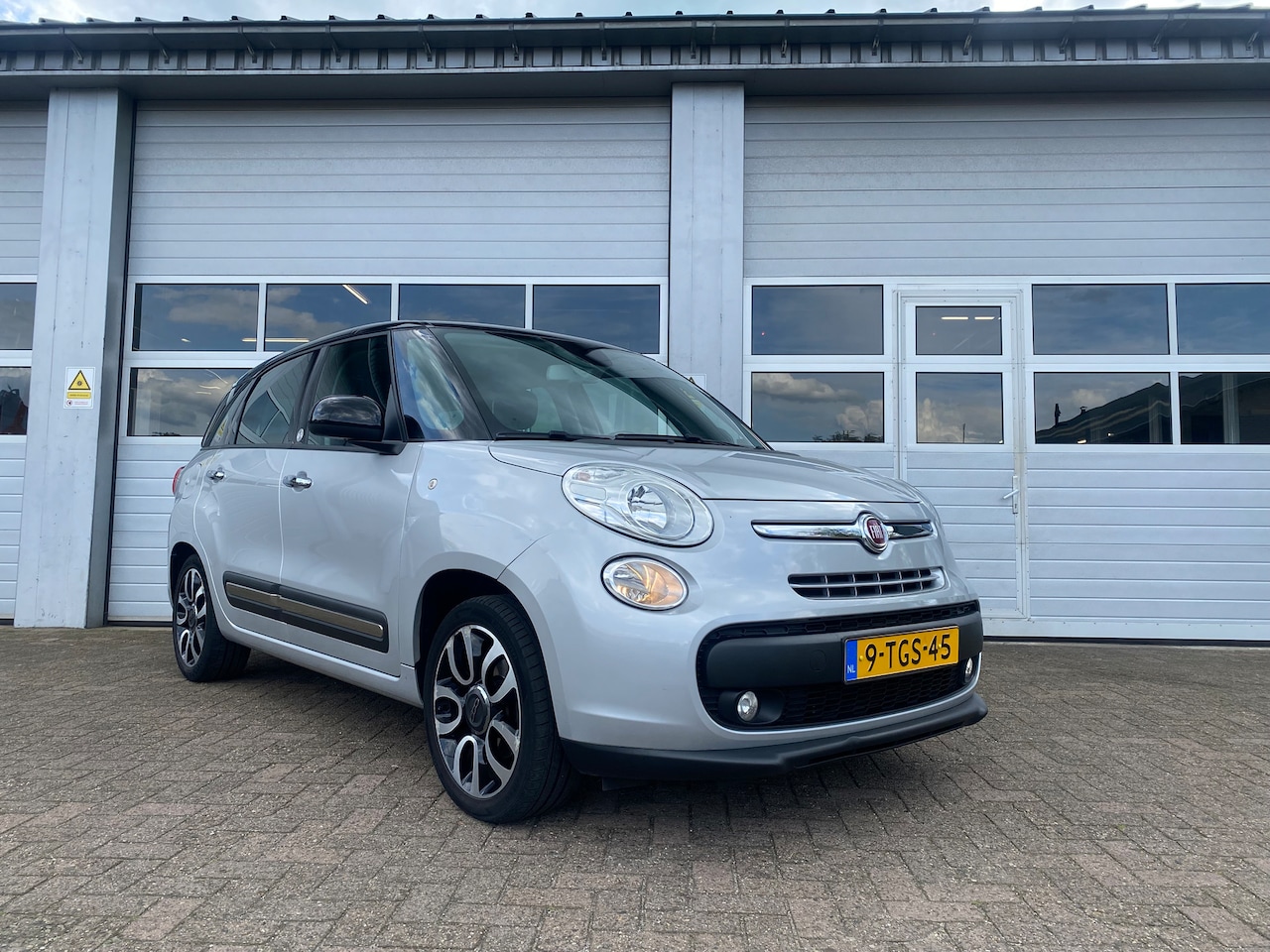 Fiat 500 L - TwinAir Turbo 105pk 7persoons - AutoWereld.nl