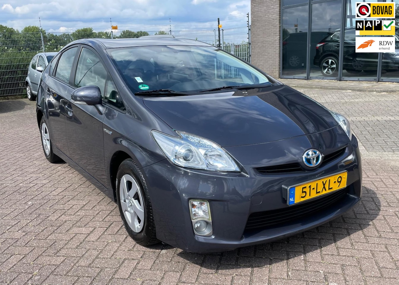 Toyota Prius - 1.8  Comfort 1.8 Comfort, AUTOMAAT, 2E EIG AFK, GEEN IMPORT, NAP, VOLLEDIGE OH BESCHIKBAAR! - AutoWereld.nl