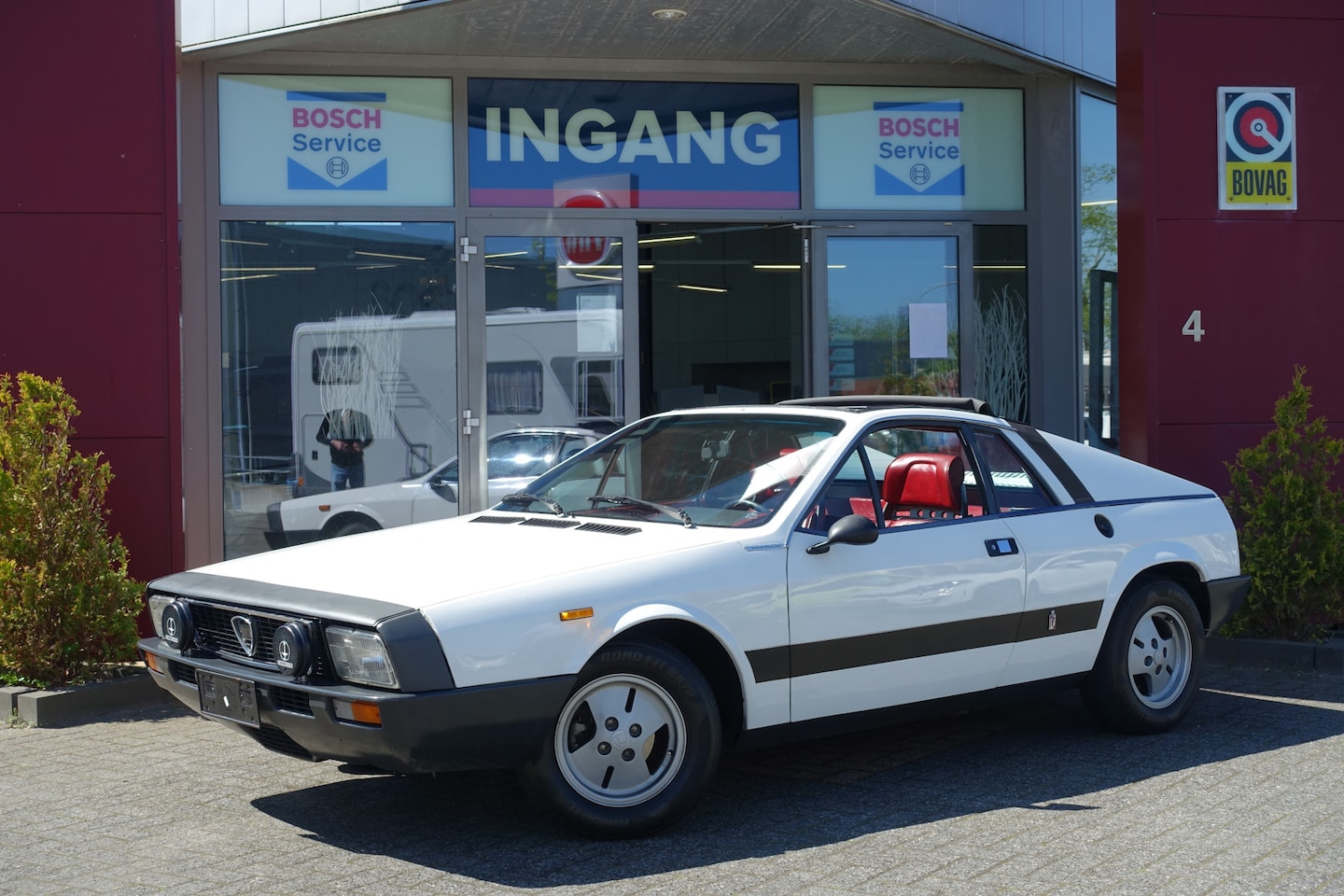 Lancia Beta - Montecarlo | Targa | 170PK, speciaal luchtinlaatsysteem - AutoWereld.nl