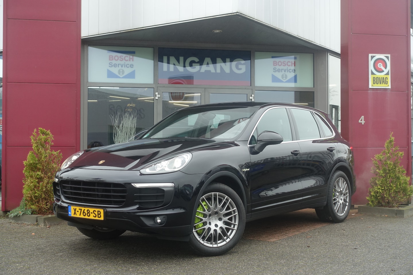 Porsche Cayenne - 3.0 S E-Hybrid | 3500kg Trekgewicht - AutoWereld.nl