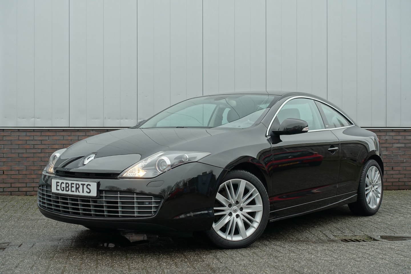 Renault Laguna Coupé - Renault onderhouden | 3.5 V6 Initiale - AutoWereld.nl