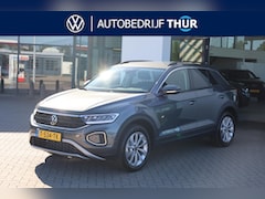 Volkswagen T-Roc - 1.0 TSI Life Business 110PK / 81kW Achteruitrijcamera 17" LM Velgen discover navigatie pri