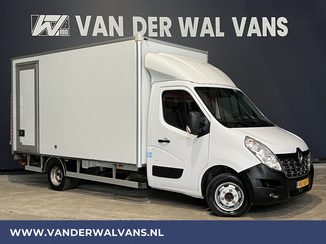 Renault Master - 2.3 dCi 164pk Bakwagen Laadklep Zijdeur Dubbel lucht Euro6 Airco | Cruisecontrol Chauffeur - AutoWereld.nl