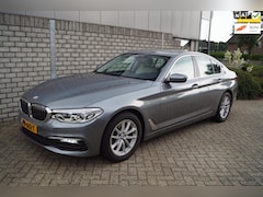 BMW 5-serie - 520i High Executive Autom Luxe Leder Comfort Pakket Navi Clima Stoelverw Botswaarschuwing