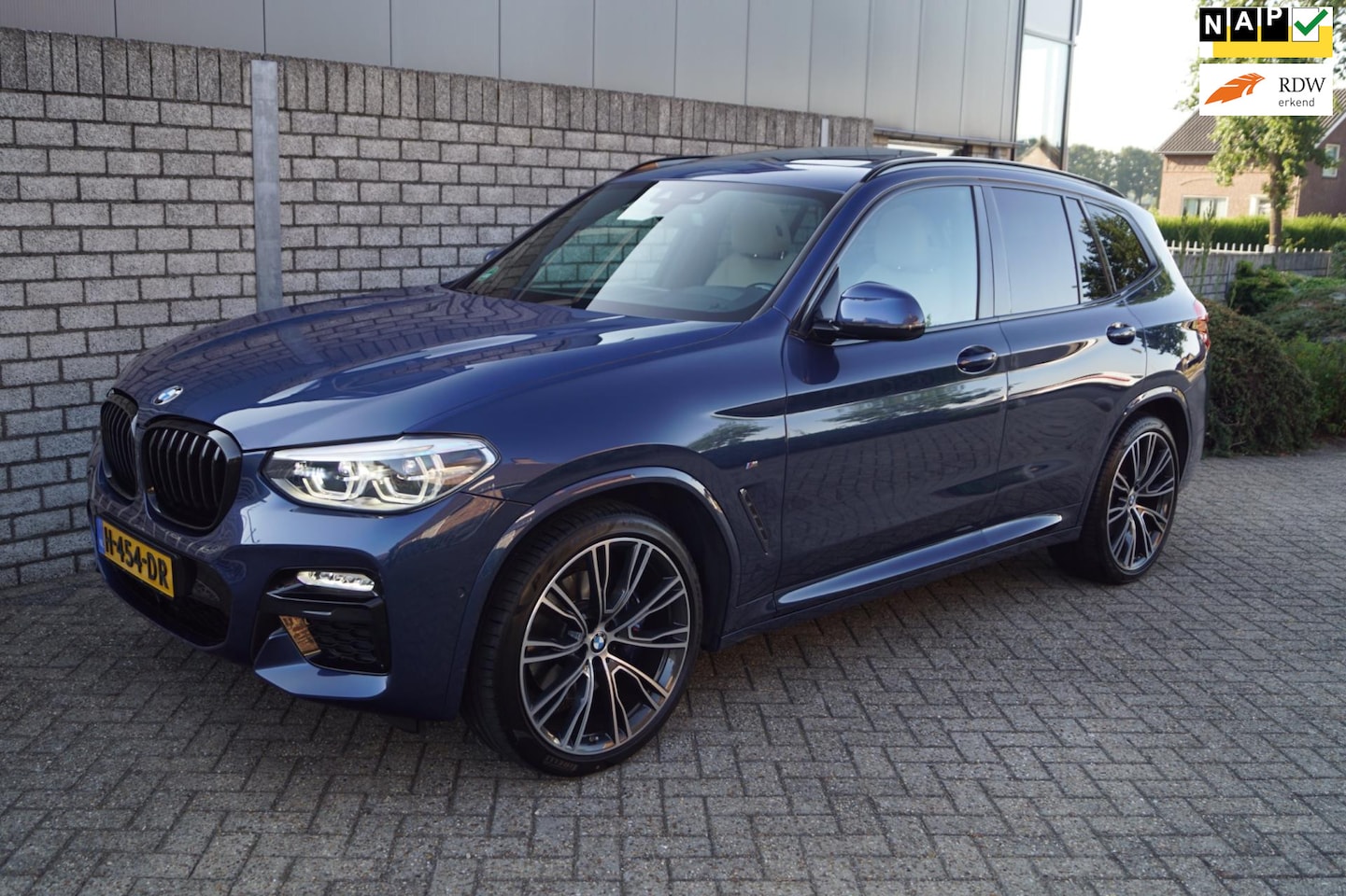 BMW X3 - M40i xDrive High Executive Autom Leder Navi Camera Head-Up Adaptieve Cruise Panodak Clima - AutoWereld.nl