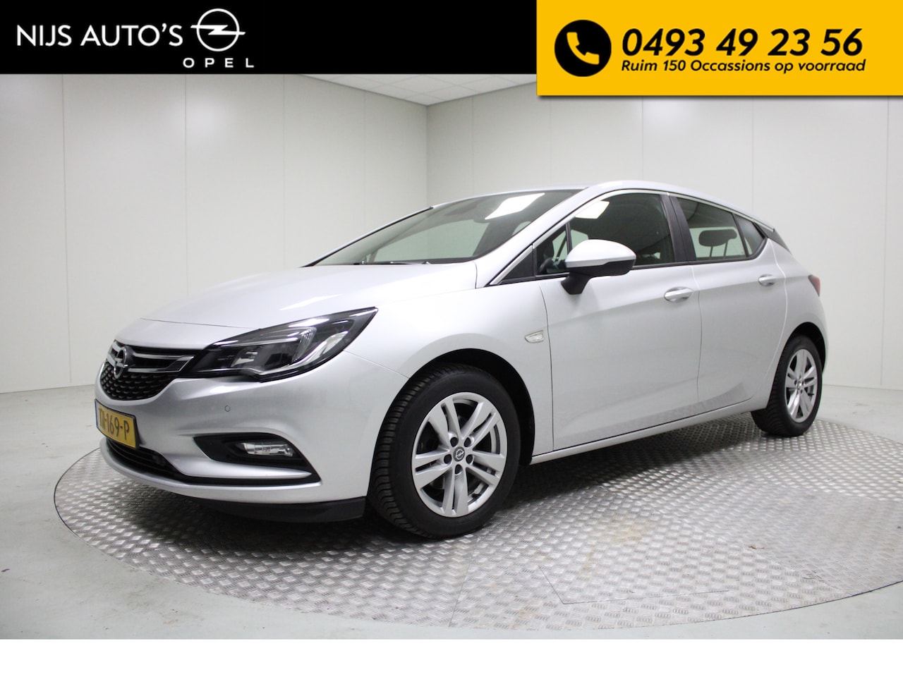 Opel Astra - 1.6 CDTI Business+ | PDC v&a / Trekhaak / Navi Full Map / Cruise / Climate - AutoWereld.nl