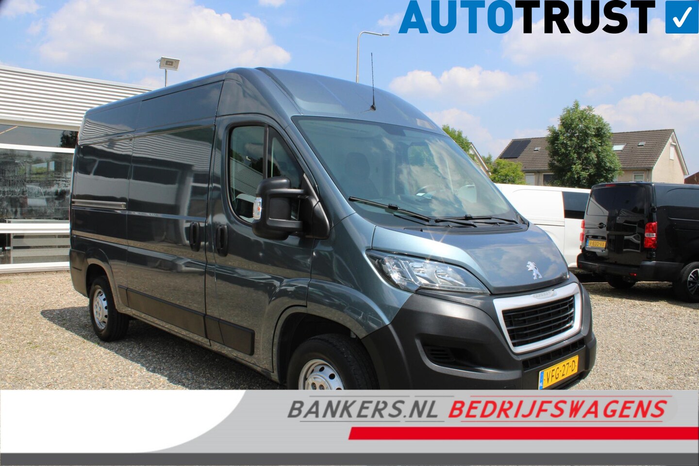 Peugeot Boxer - 2.2 BlueHDi 120PK, L2H2, Airco - AutoWereld.nl